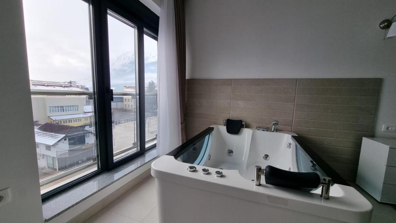 Elan Luxury Apartments & Rooms Плав Экстерьер фото